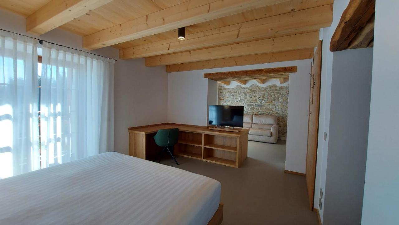 Corte Varola B&B Zia Marisa Belluno Eksteriør bilde