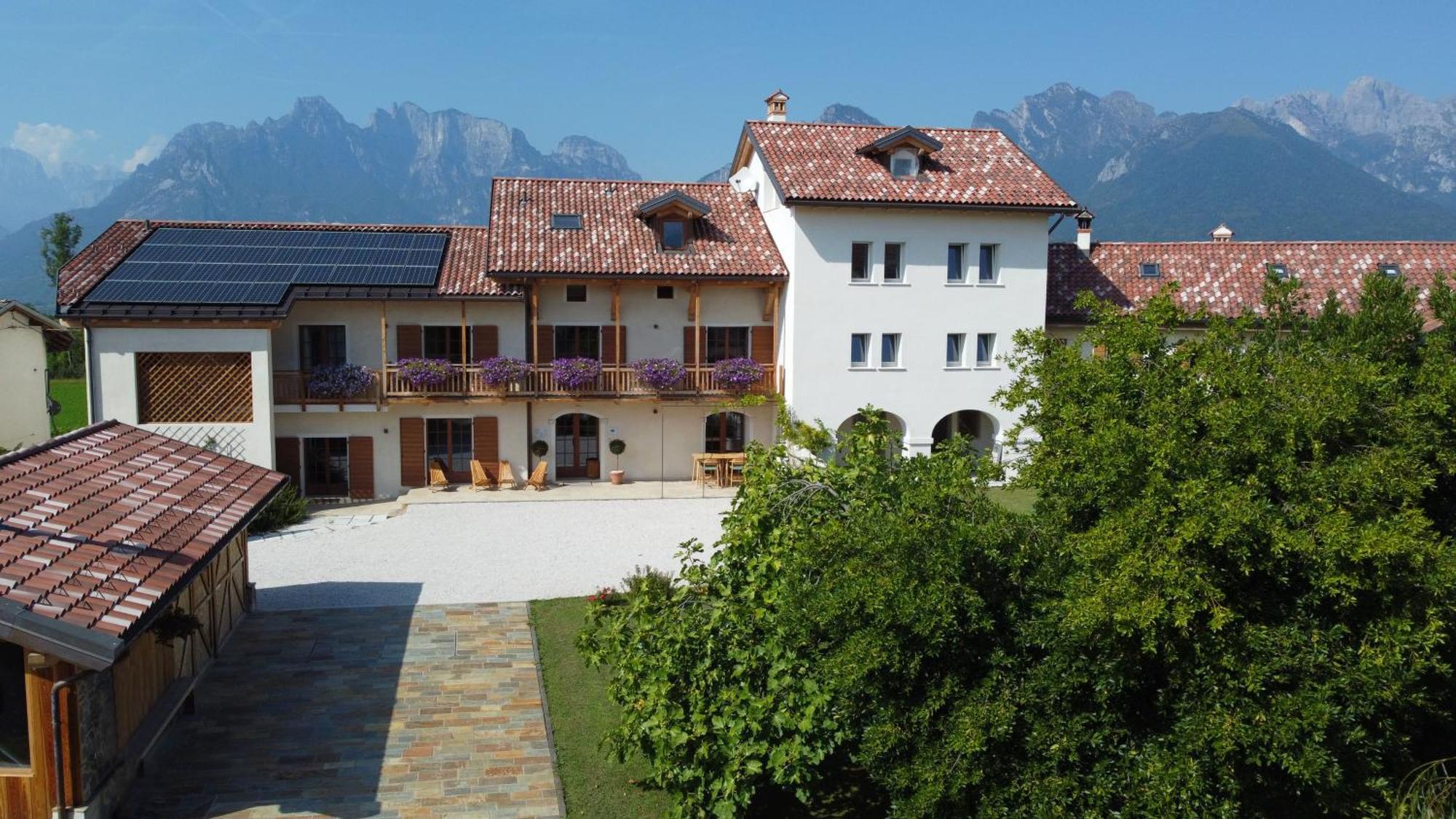 Corte Varola B&B Zia Marisa Belluno Eksteriør bilde